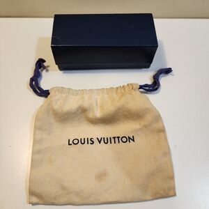 Louis Vuitton Cream Dust Bag with Navy Case Box